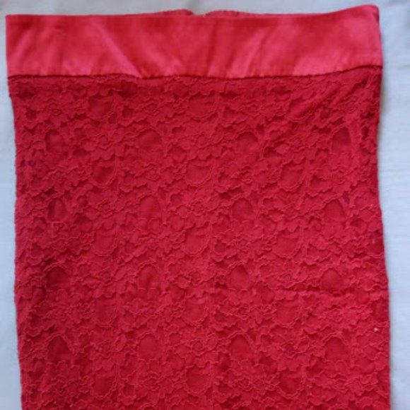 Free w/ the purchase of 2 or more items. - Picture 4 of 8